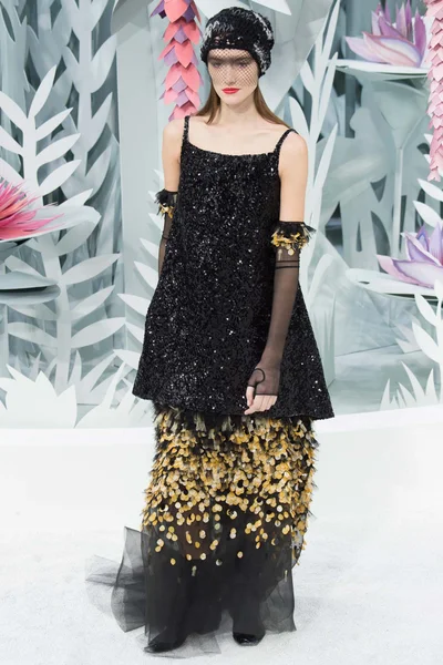 Look 51